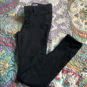 black skinny jeans